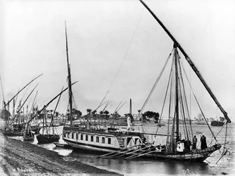 ナイル川のダハビヤ、1873-86年頃
